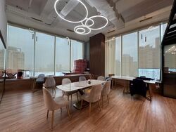 Arc 380 (D8), Office #601938191